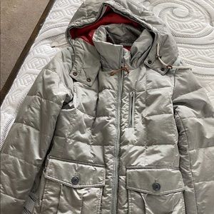 Women’s Eddie Bauer Goose down jacket